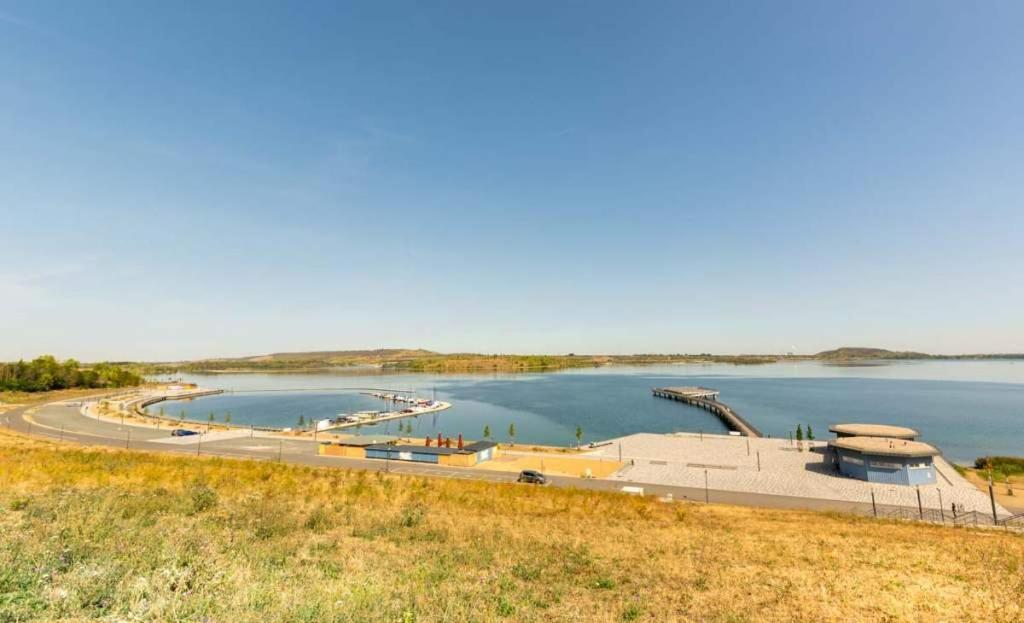 Ferienhaus Am Geiseltalsee Mit Sauna Braunsbedra Eksteriør billede