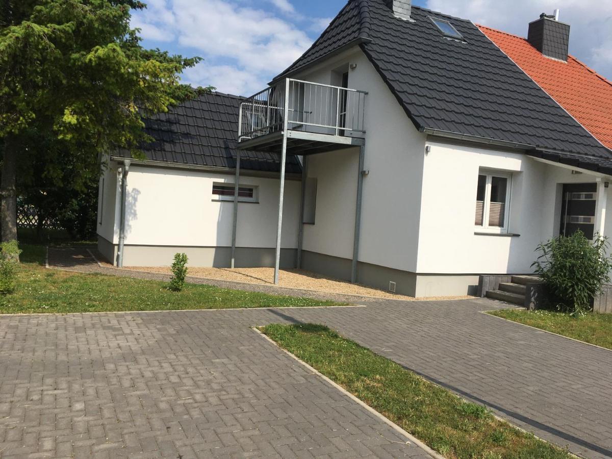 Ferienhaus Am Geiseltalsee Mit Sauna Braunsbedra Eksteriør billede